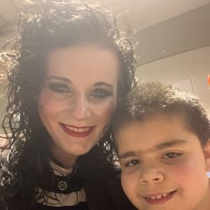 Meet your Posher, Christina